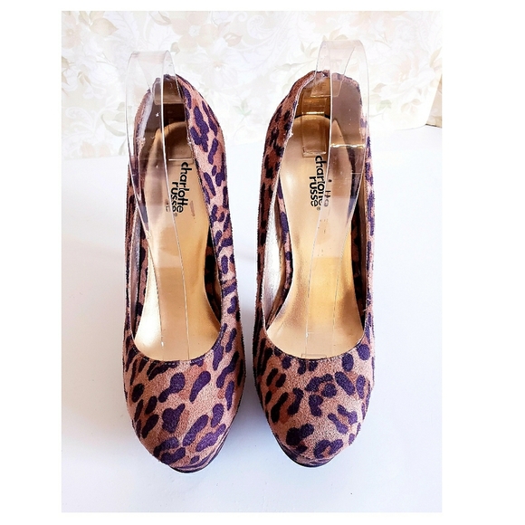 CHARLOTTE RUSSE LEOPARD HEELS - Picture 2 of 3